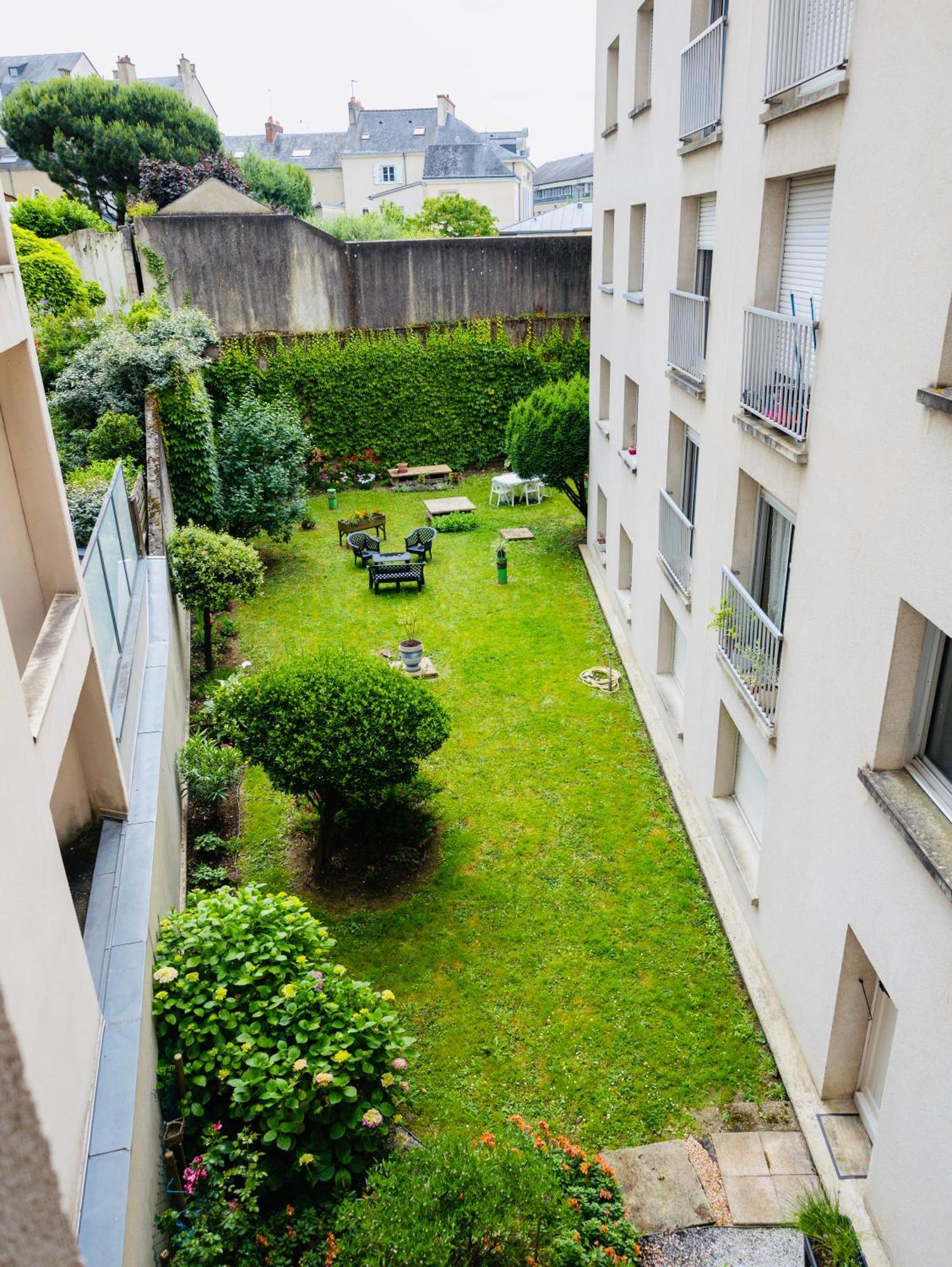 Charmant T1 32M2 - Centre Ville Le Mans Exteriör bild